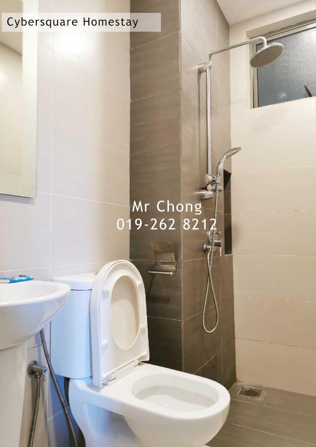 Cybersqaure Studio Suites With Netfilx @10 Min Walking Distance To Mcd Cyberjaya Luaran gambar
