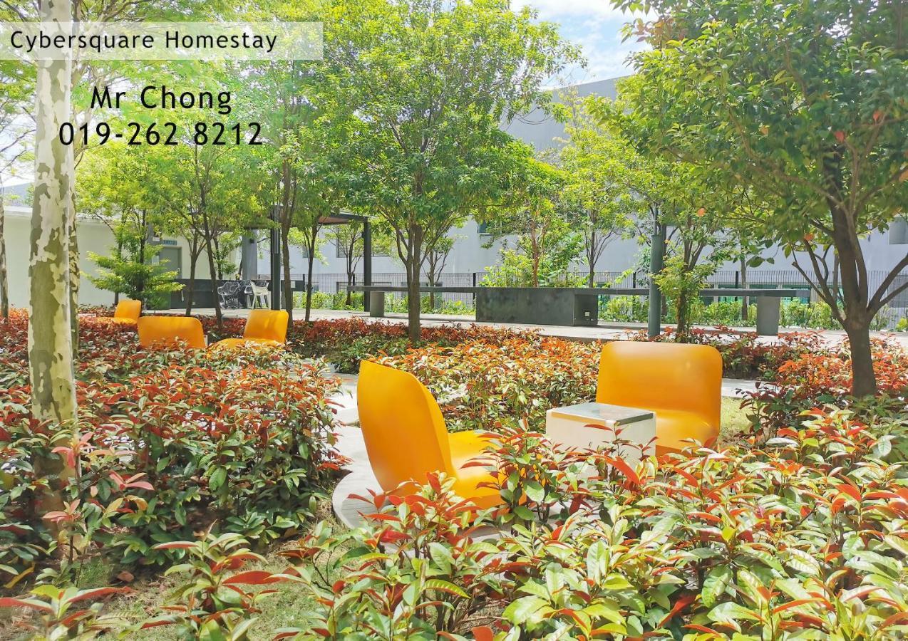 Cybersqaure Studio Suites With Netfilx @10 Min Walking Distance To Mcd Cyberjaya Luaran gambar